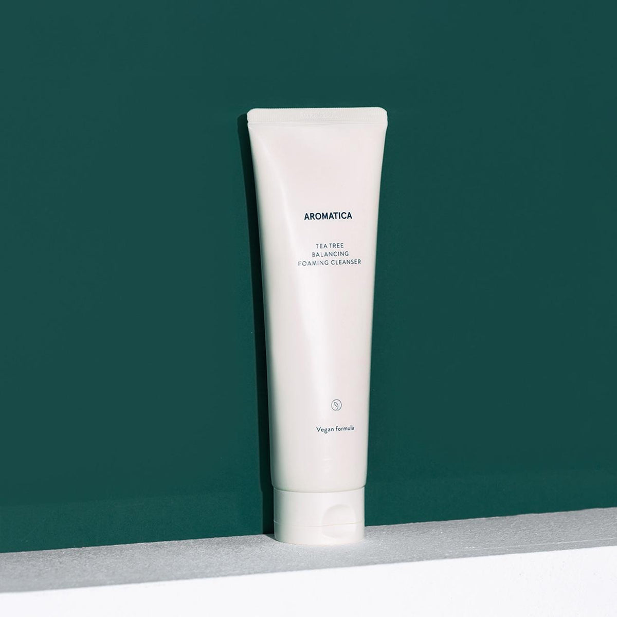 [Aromatica] Tea Tree Balancing Foaming Cleanser 180ml